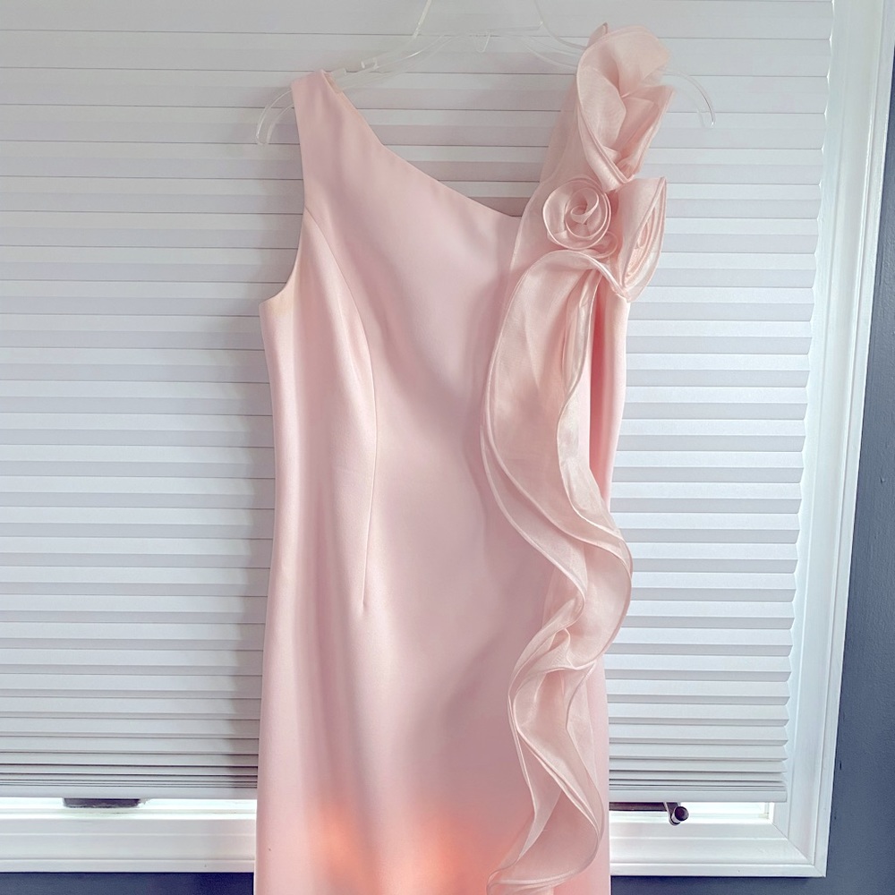 Teri Jon Dress size 8!! Worn one time!